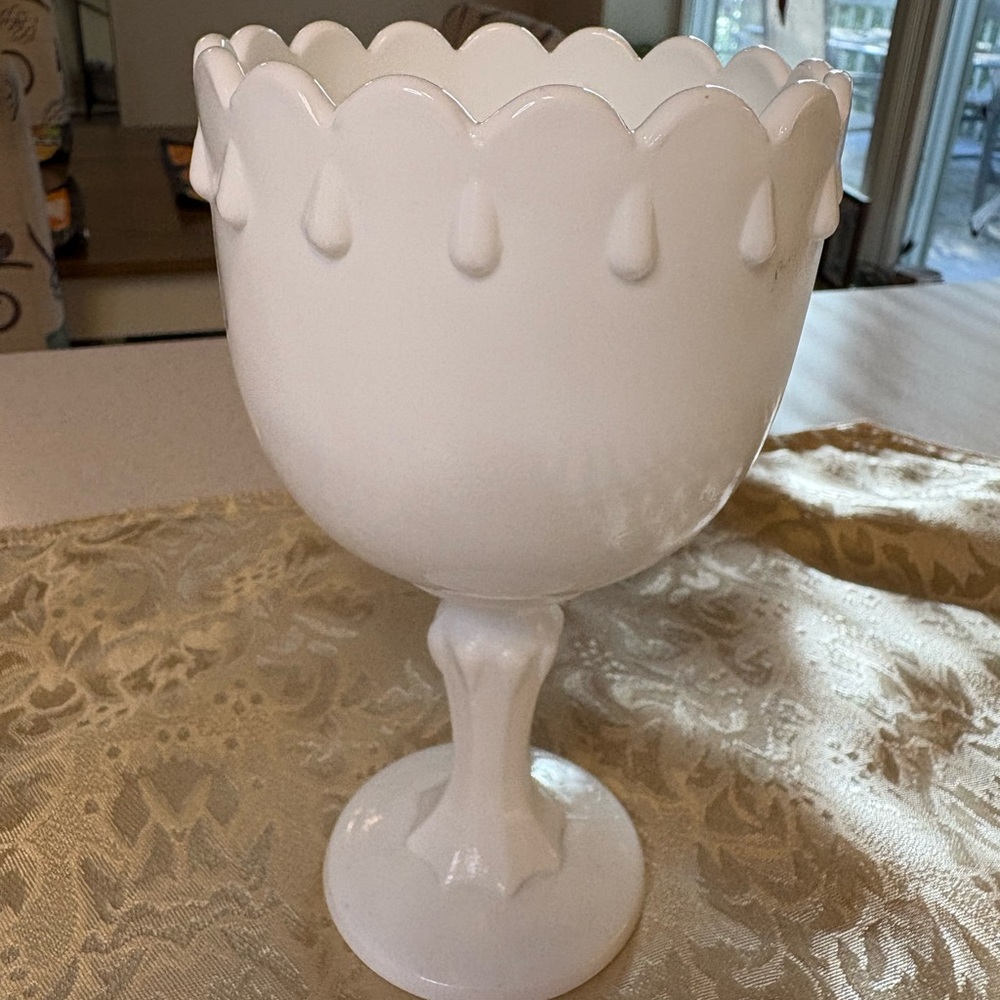Vintage Indiana Glass Co White Milk Glass - Picture 3 of 7